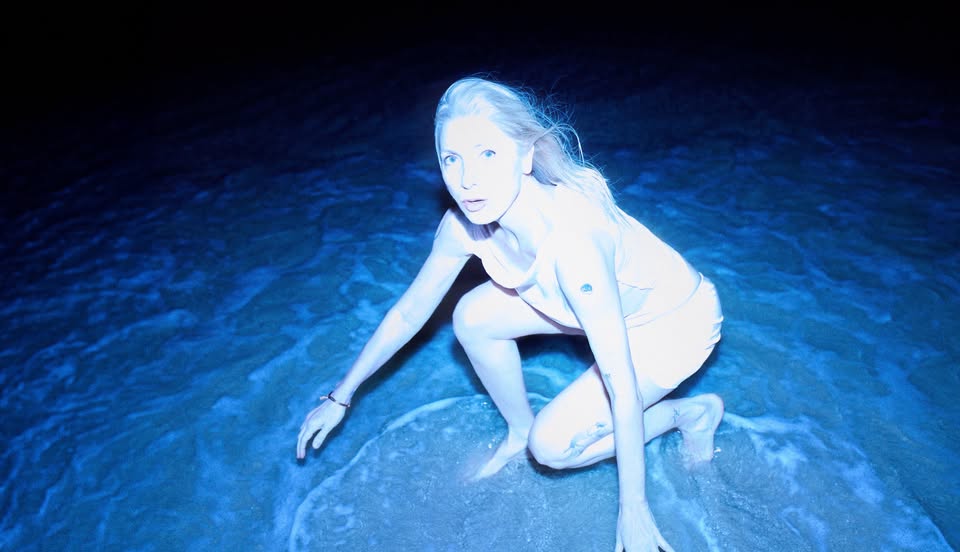 Ciało: Ellen Allien
